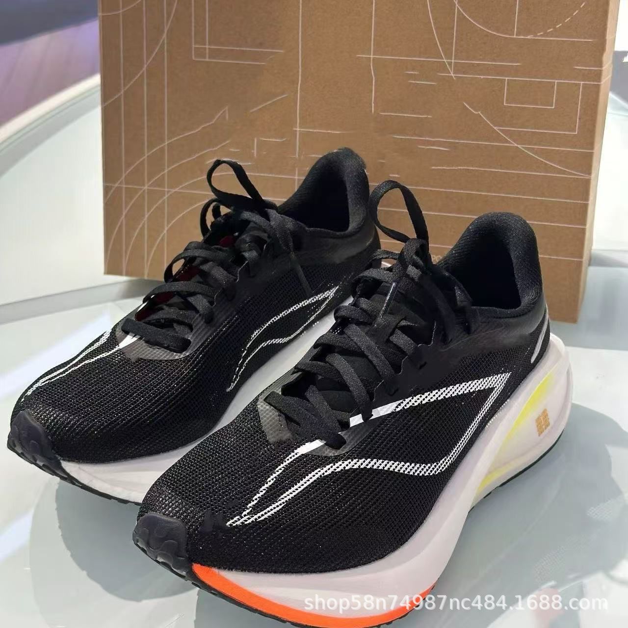 새로운 초경량 남성 스포츠 신발 가볍고 통기성이 뛰어난 - Men'S Training Shoes 리뷰 및 가격
