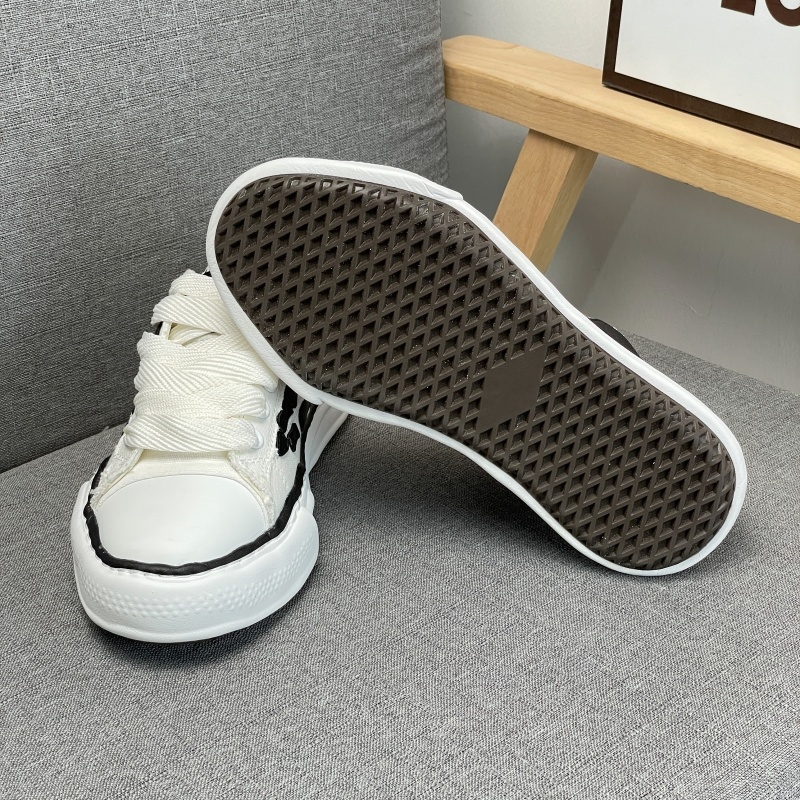 2026 뉴 블랙 청키 타이어 스니커즈 유니섹스 레트로 - Men Shoes Dior 리뷰 및 가격
